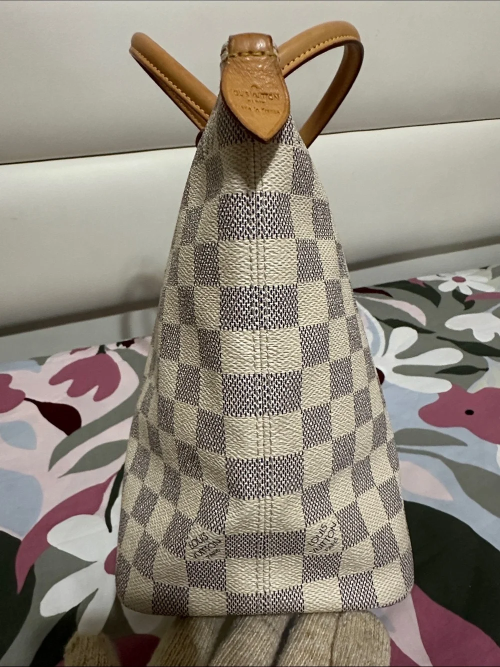 Louis Vuitton Saleya PM in Azur